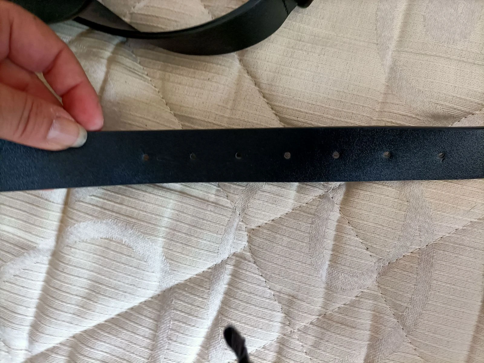 Ceinture noire avec boucle ronde effet écaille de tortue – photo 3
